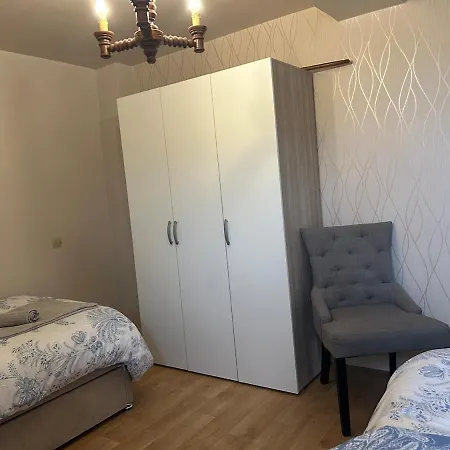 Maison De Champeaux *